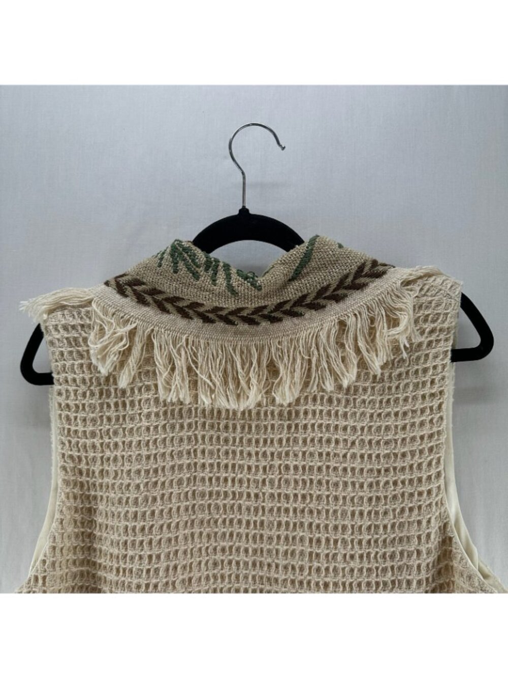 Vintage Jans Jems Tapestry Fringe Shawl Vest Size M/L Woven Lined Pinecone Cream - Picture 8 of 11